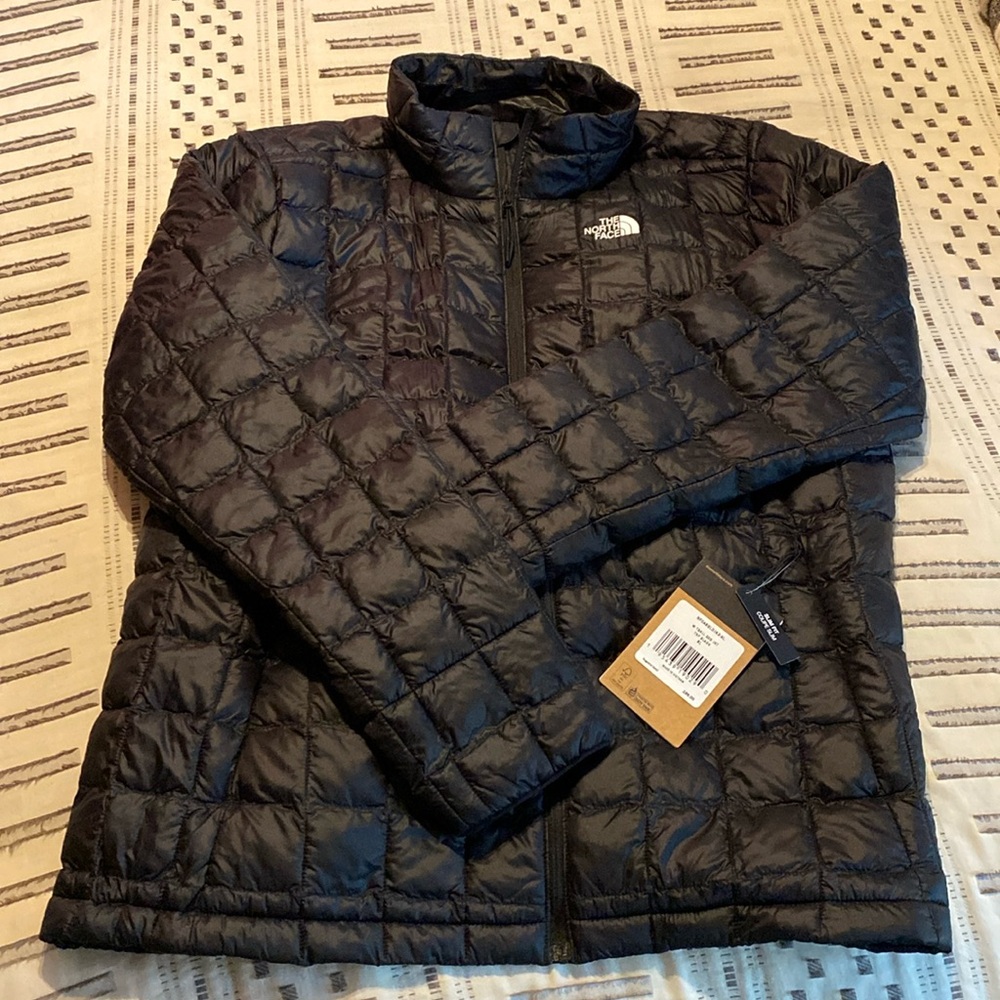 The North Face Women XL Thermoball Jacket